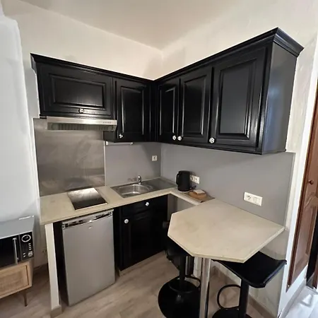 Dans Le Vieil * 昂蒂布